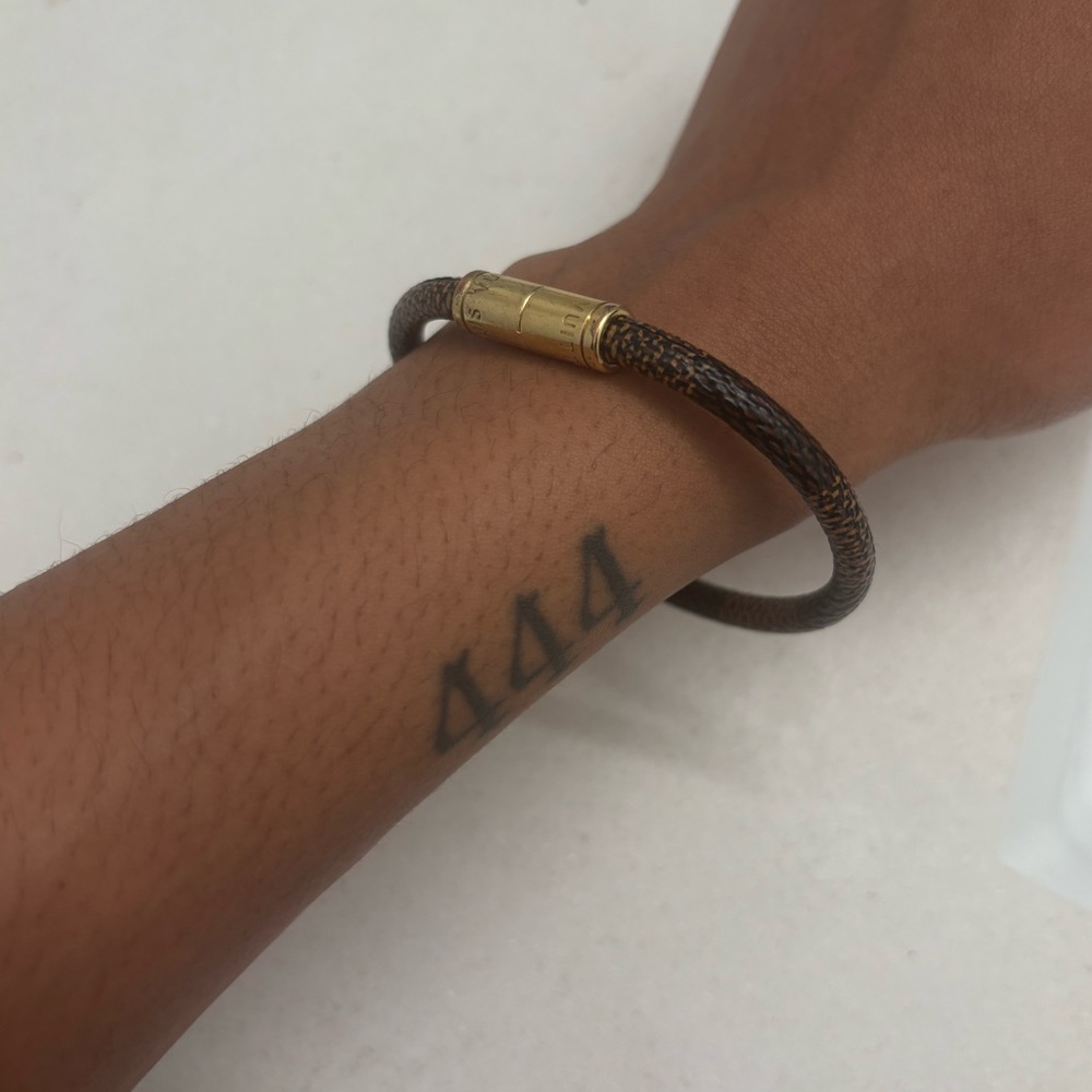 LV keep it bracelet
